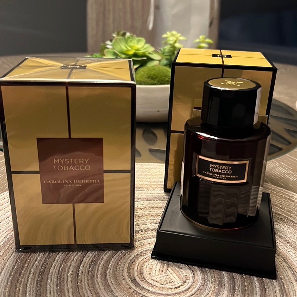 Carolina Herrera Mystery Tobacco 100ml